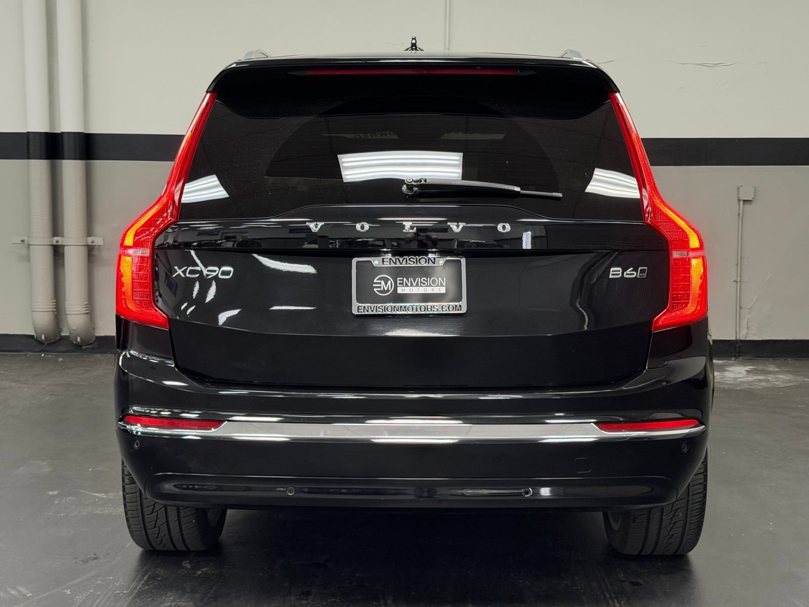 Used 2023 Volvo XC90 B6 Plus AWD/4WD image 12