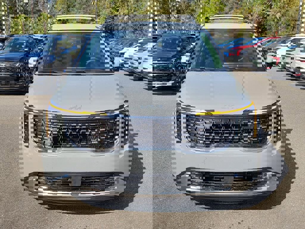 New 2026 Kia Carnival SX image 2