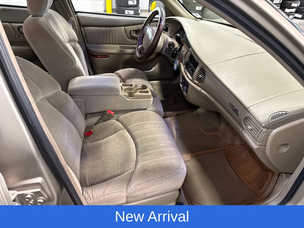 Used 2002 Buick Century Custom w/ Custom Premium Pkg FWD image 12