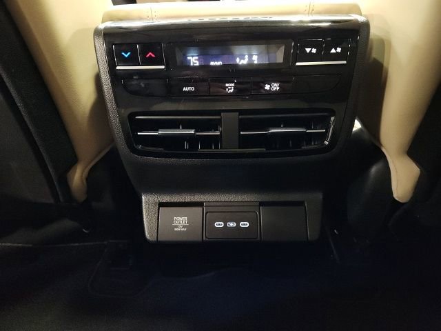 Used 2025 Acura MDX w/ Technology Package image 25