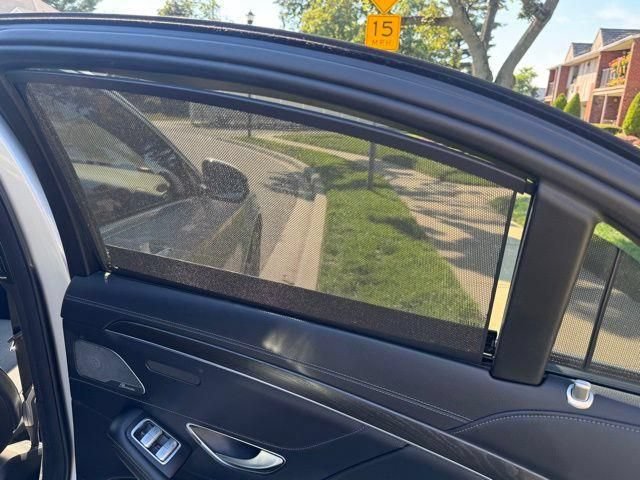 Used 2019 Mercedes-Benz S 450 Sedan image 25