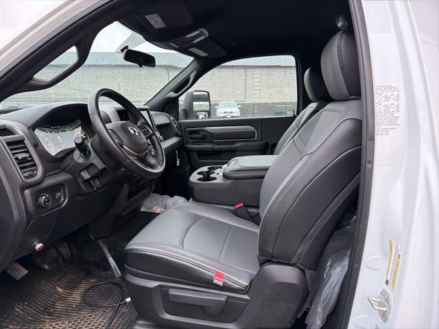 New 2024 RAM 3500 Tradesman image 7