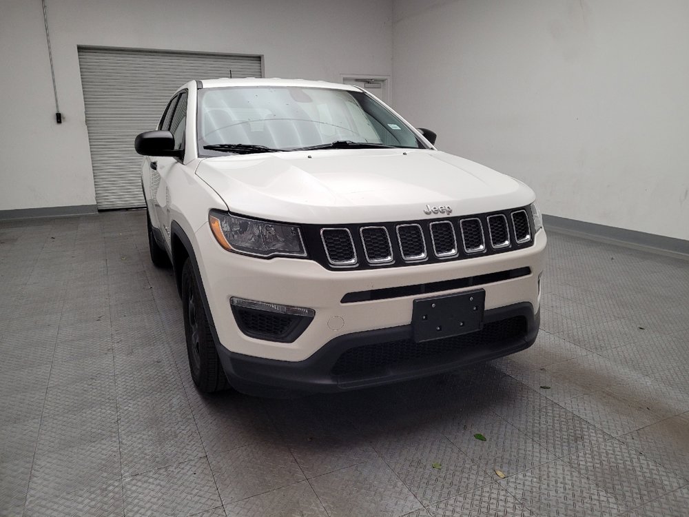 Used 2021 Jeep Compass Sport image 14