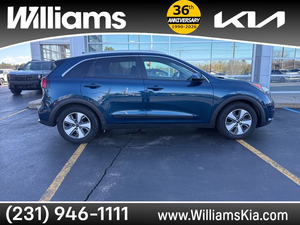Used 2019 Kia Niro LX FWD image 2