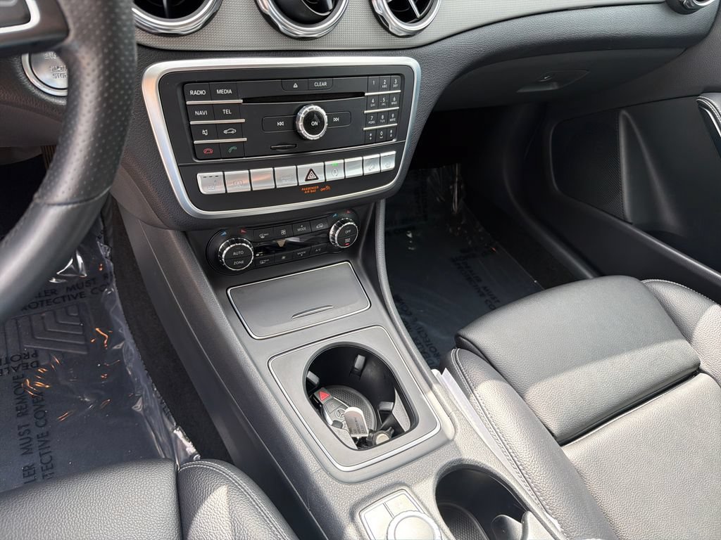 Used 2020 Mercedes-Benz GLA 250 4MATIC image 30