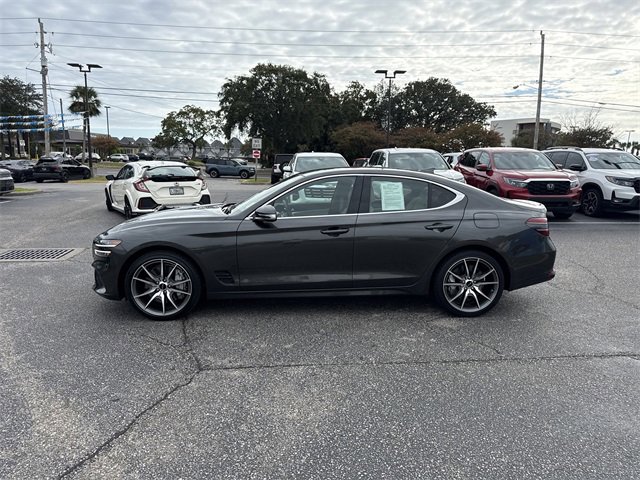 Used 2025 Genesis G70 2.5T image 8