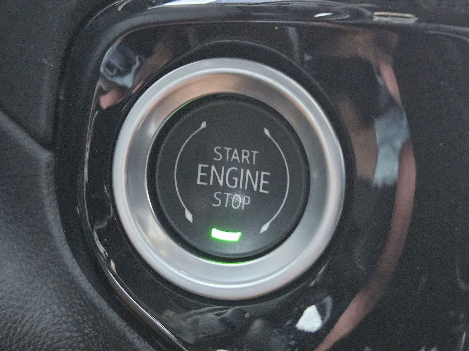 Certified 2025 Chevrolet Silverado 1500 LTZ image 22