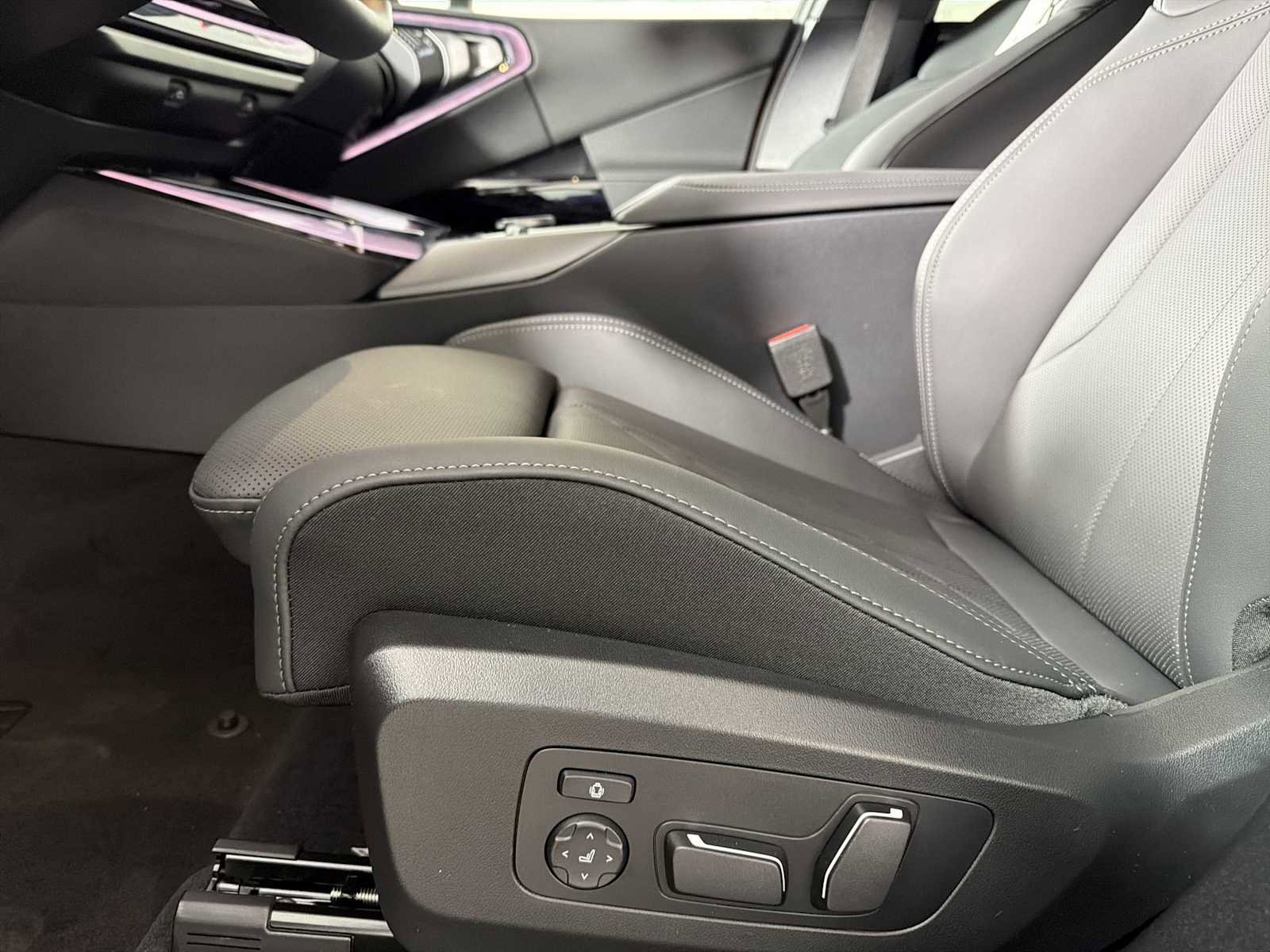 New 2026 BMW X3 xDrive30 w/ Convenience Package image 12