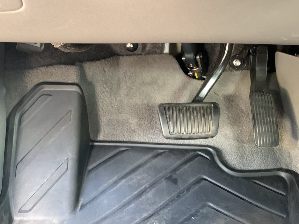Certified 2026 Hyundai Elantra SE FWD image 14