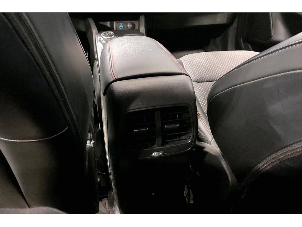 Used 2023 Ford Escape ST-Line Select w/ Tech Pack #2 image 34