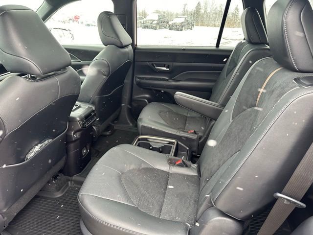 Used 2026 Toyota Grand Highlander AWD Hybrid image 34
