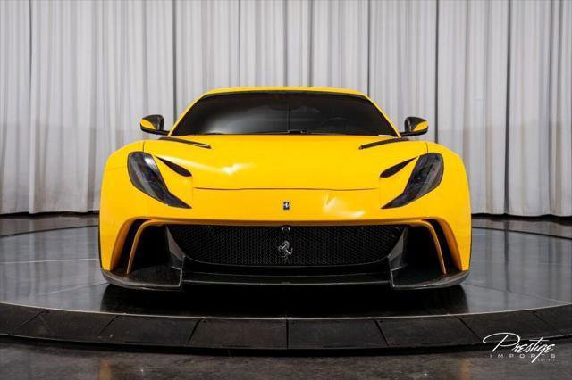 Used 2018 Ferrari 812 Superfast RWD image 7