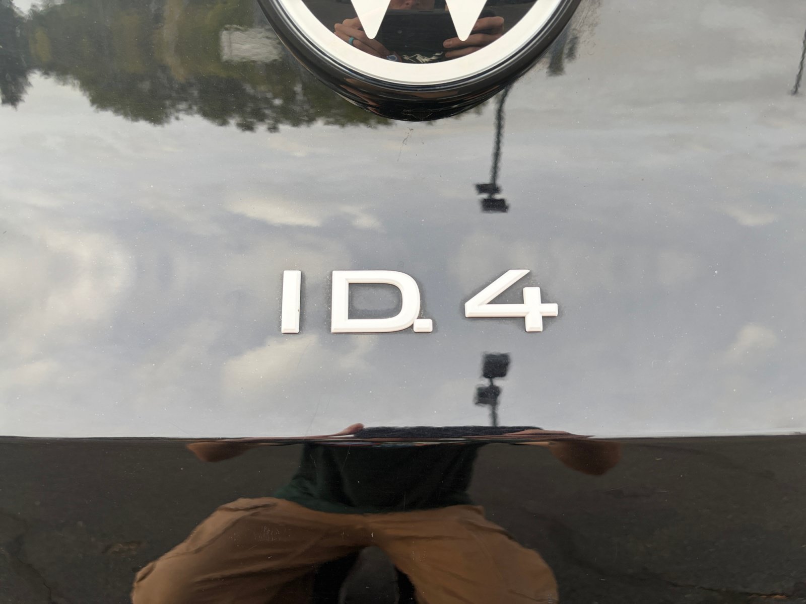 Used 2023 Volkswagen ID.4 Pro S Plus AWD/4WD image 24