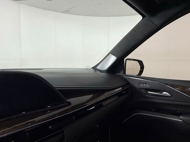 Certified 2024 Cadillac Escalade Sport Platinum w/ LPO, ONYX Package image 14