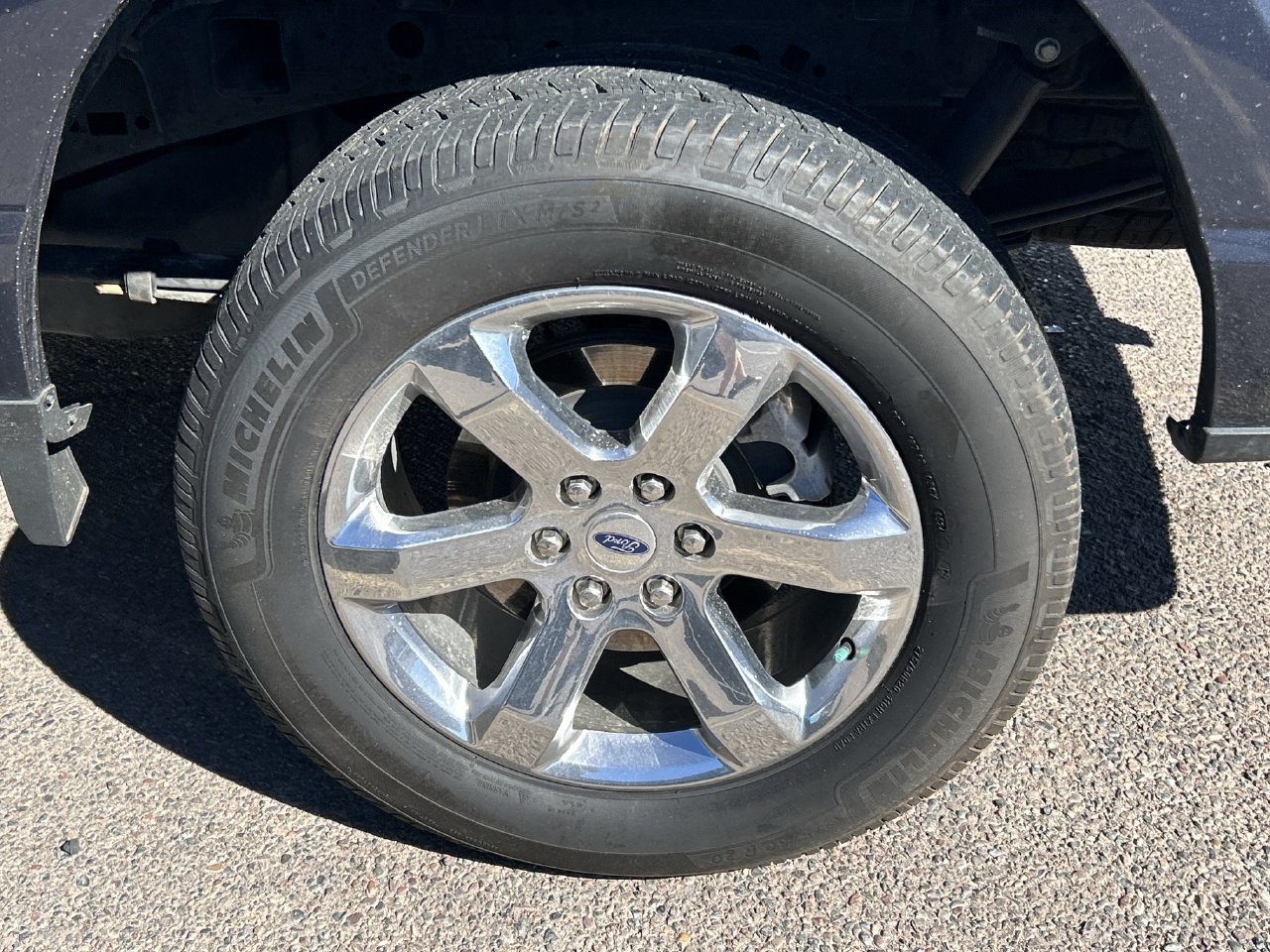 Used 2021 Ford F150 Lariat w/ Max Trailer Tow Package AWD/4WD image 9