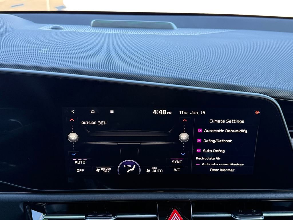 New 2025 Kia Niro EX w/ EX Cold Weather Package image 17