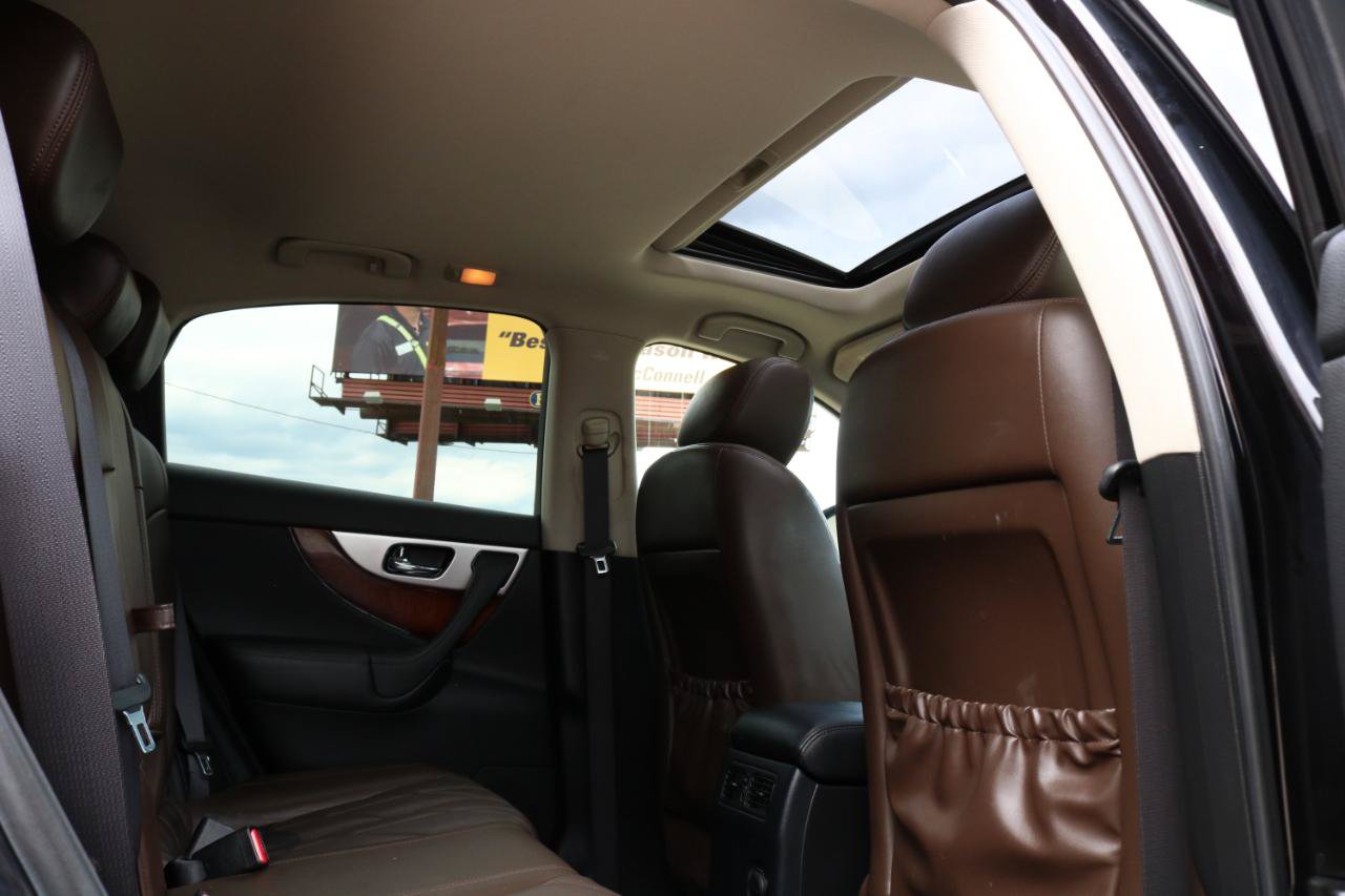 Used 2012 INFINITI FX35 AWD w/ Premium Pkg image 39