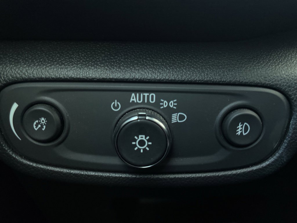 Used 2023 Chevrolet TrailBlazer LT w/ Convenience Package image 22