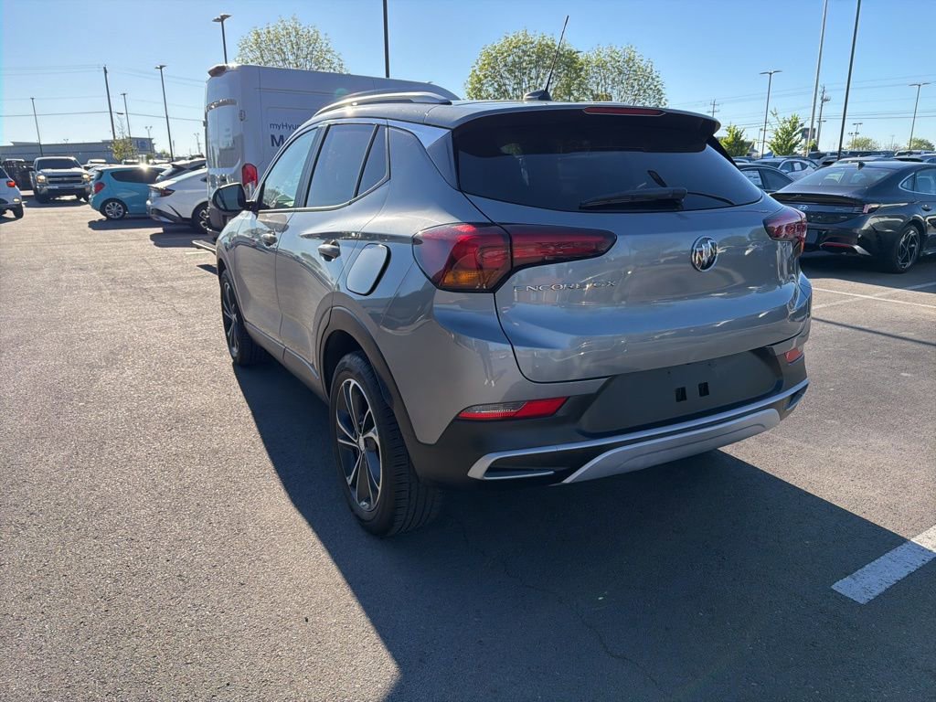 Used 2023 Buick Encore GX Select image 13