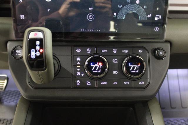 New 2026 Land Rover Defender 110 image 34