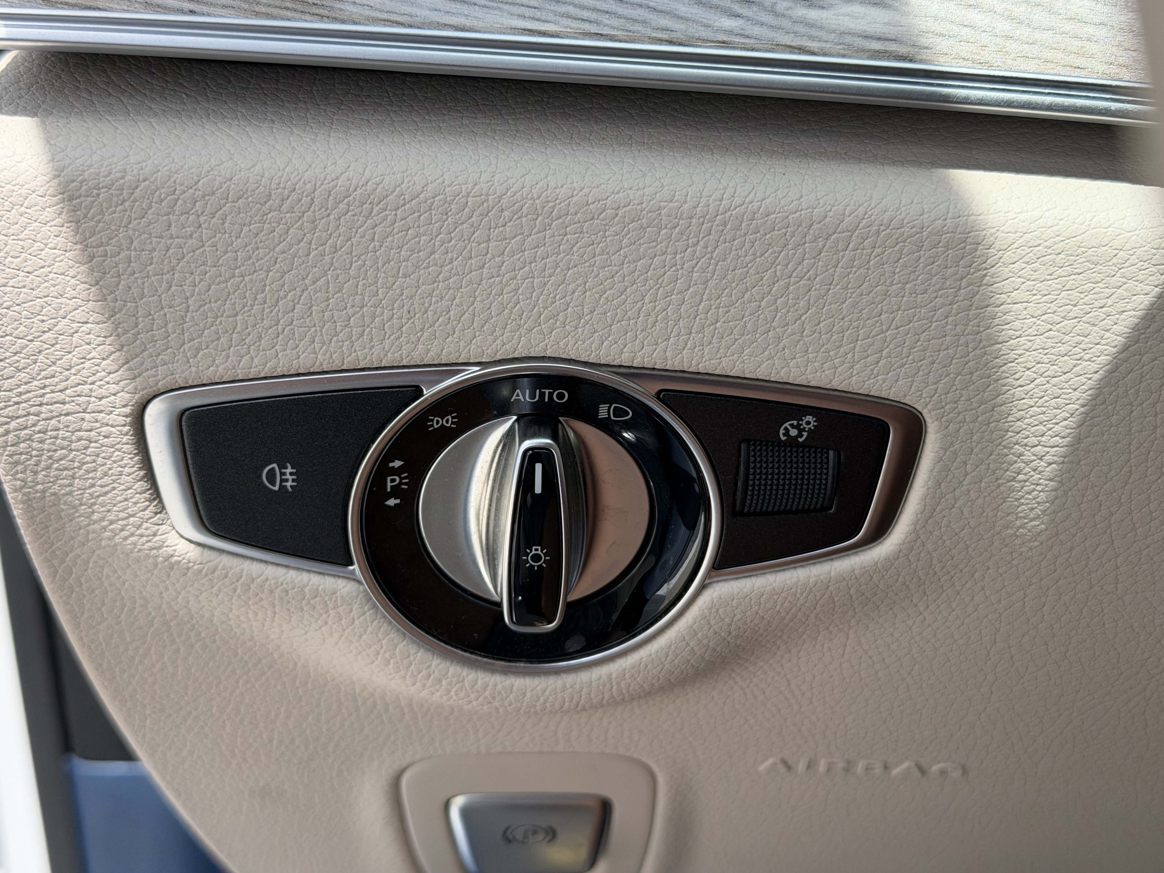 Used 2023 Mercedes-Benz E 450 Cabriolet image 28