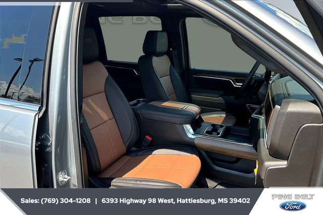 Used 2025 Chevrolet Silverado 2500 High Country w/ High Country Premium Package image 6