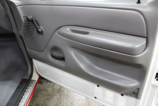 Used 1995 Ford F350 image 18