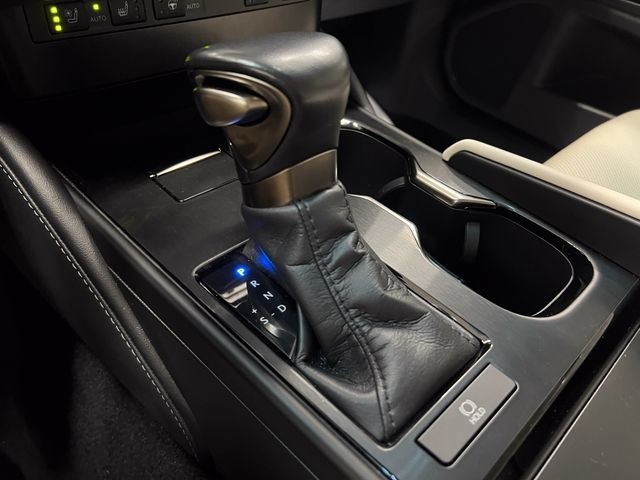 Certified 2023 Lexus ES 350 w/ Premium Package FWD image 21