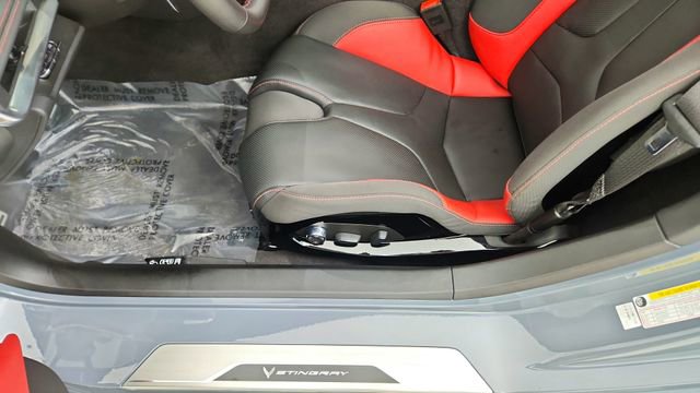 Used 2024 Chevrolet Corvette Stingray Preferred Conv w/ Z51 Performance Package image 31