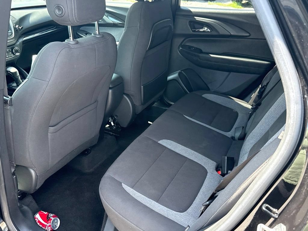 Used 2023 Chevrolet TrailBlazer LT FWD image 11