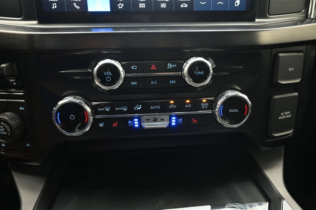 Used 2025 Ford F250 Lariat w/ Tremor Off-Road Package AWD/4WD image 32