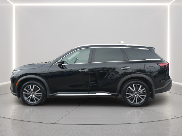 Used 2023 INFINITI QX60 Sensory w/ Cargo Package AWD/4WD image 2