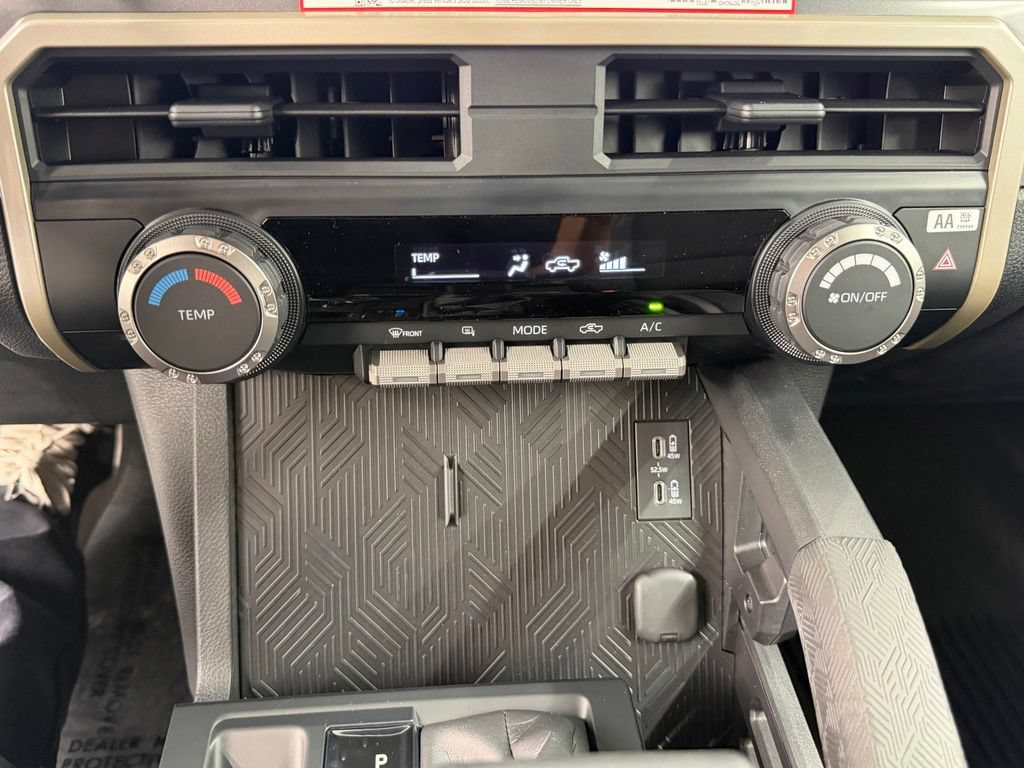 Used 2026 Toyota Tacoma SR5 AWD/4WD image 34