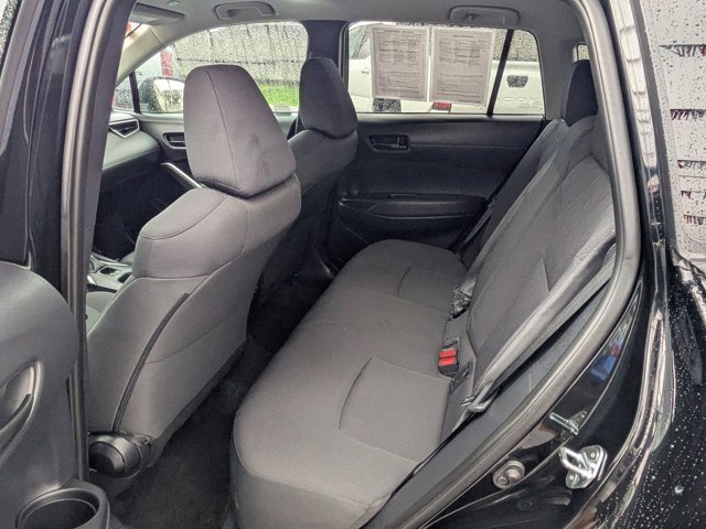 Used 2025 Toyota Corolla Cross LE image 14