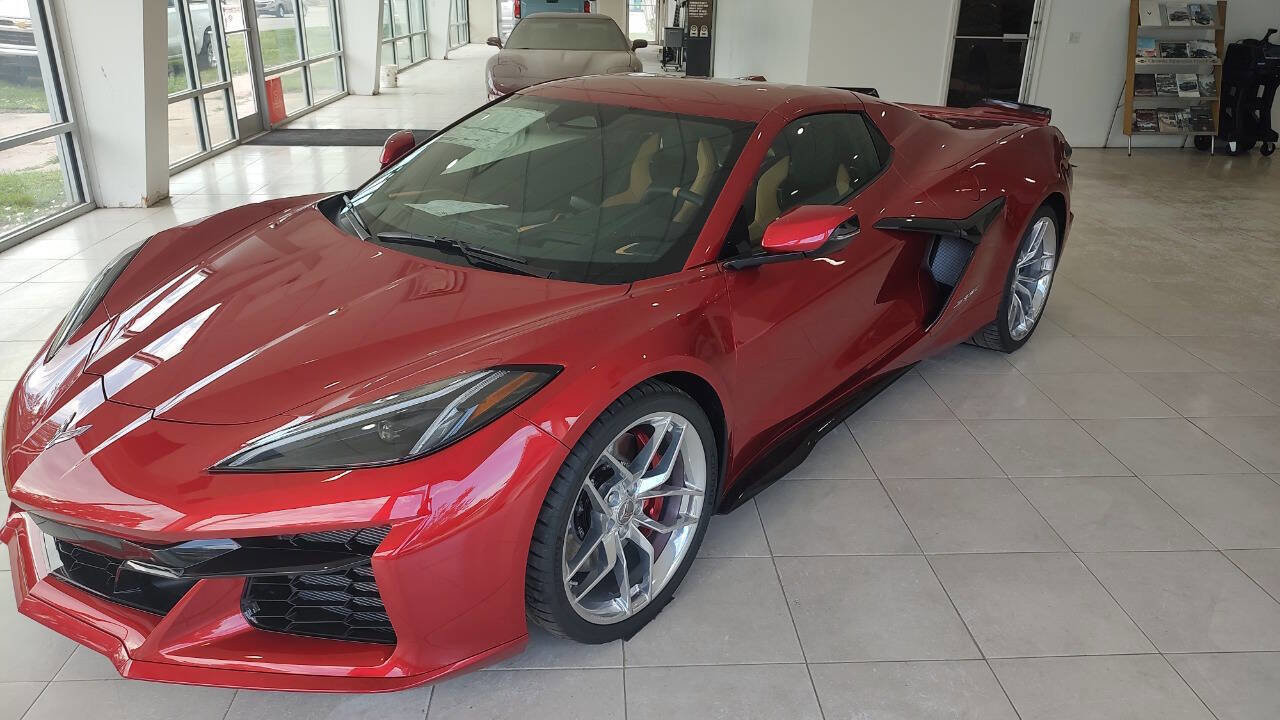 New 2025 Chevrolet Corvette Z06 w/ Chrome Exterior Badge Package image 1