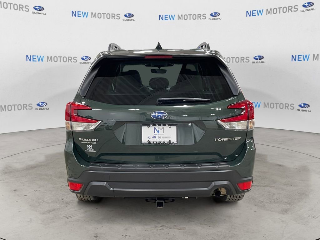 Certified 2024 Subaru Forester Premium image 4