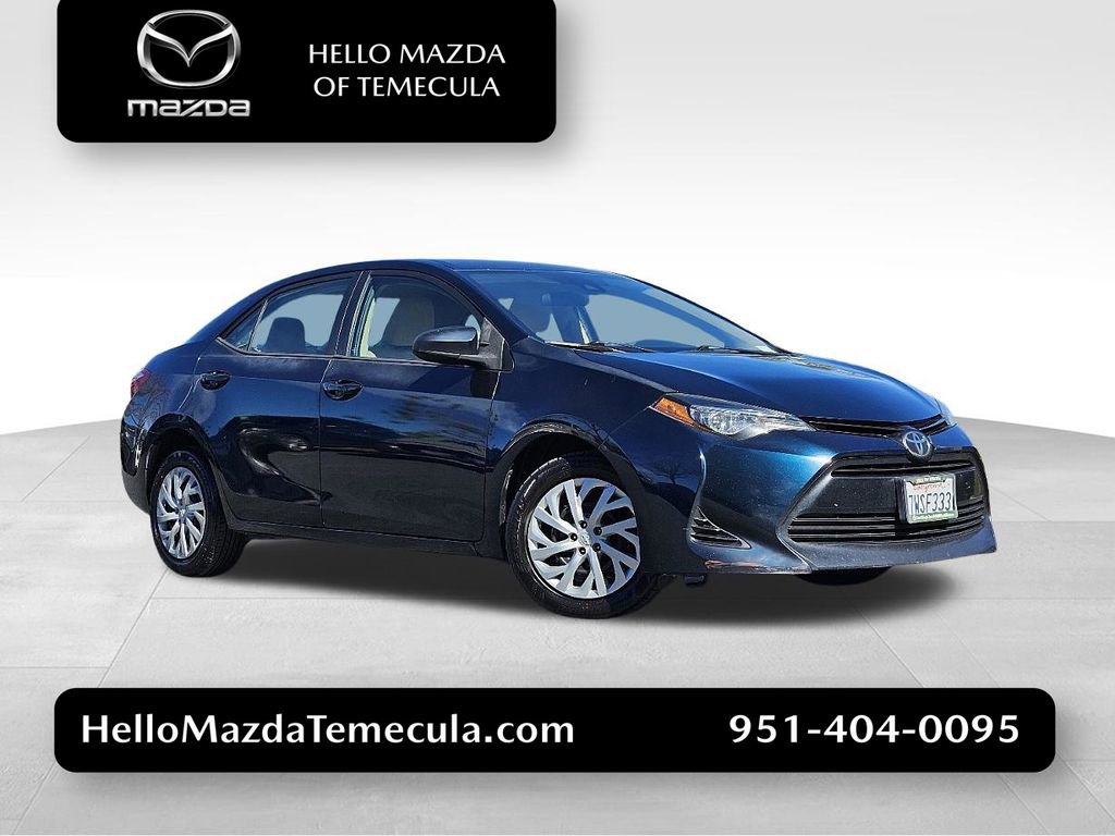 Used 2017 Toyota Corolla LE image 1