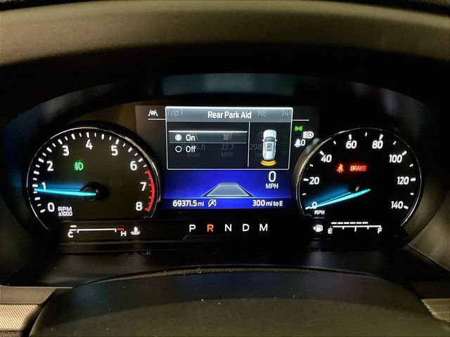 Used 2021 Ford Explorer XLT w/ Equipment Group 202A AWD/4WD image 18