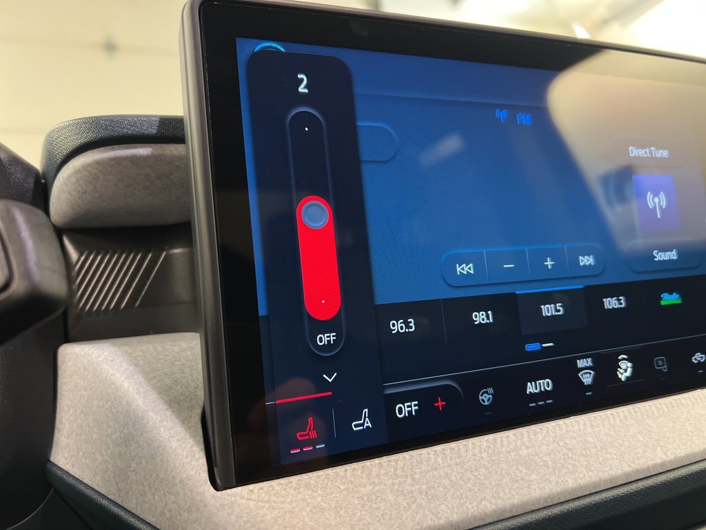 New 2025 Ford Maverick XLT w/ XLT Luxury Package image 13