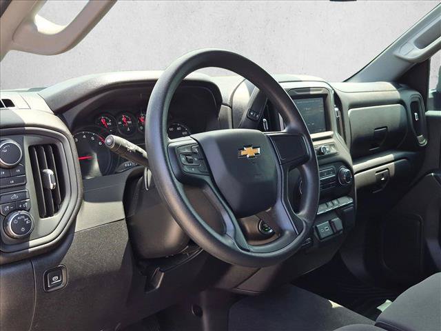 Used 2025 Chevrolet Silverado 2500 Custom AWD/4WD image 10