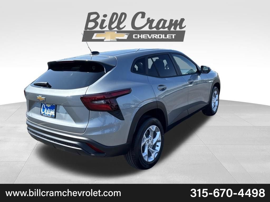 New 2026 Chevrolet Trax LS w/ LS Convenience Package FWD image 33