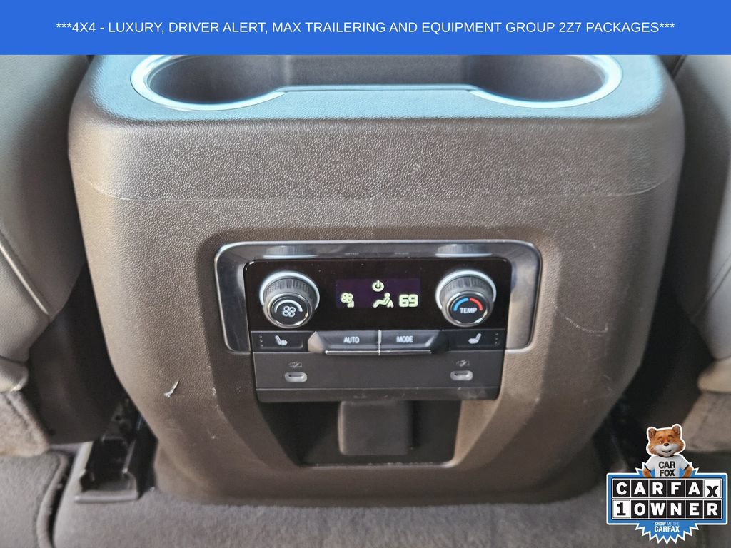 Used 2022 Chevrolet Tahoe Z71 w/ Luxury Package AWD/4WD image 32