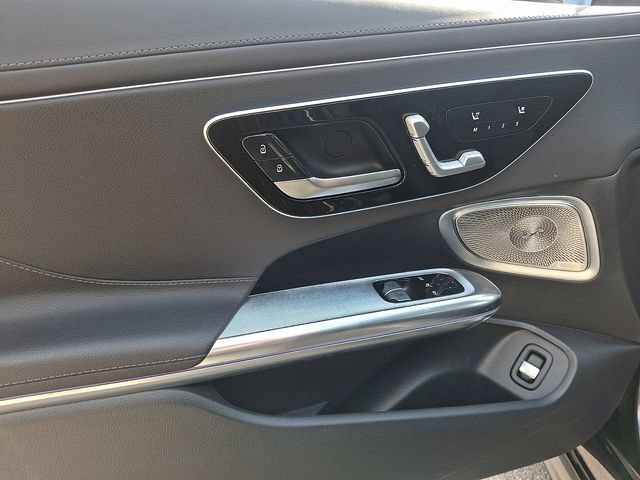 Used 2024 Mercedes-Benz CLE 300 4MATIC Coupe image 14