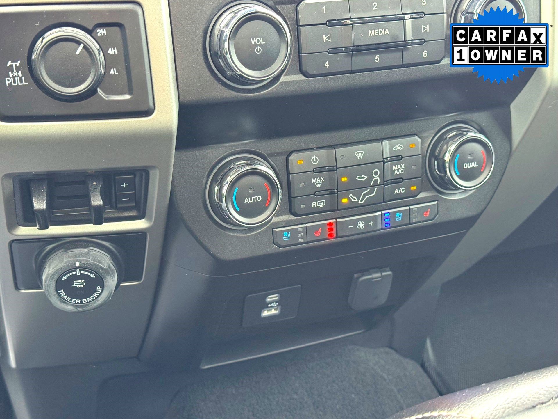 Used 2021 Ford F250 Lariat w/ Lariat Value Package image 26