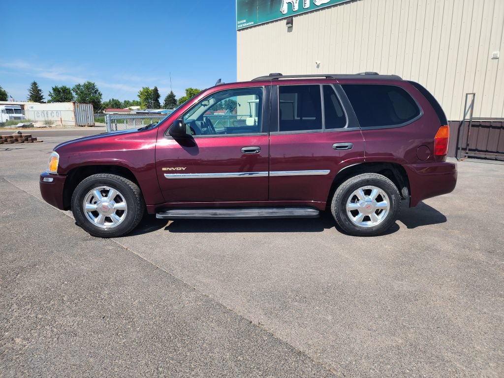 Used 2006 GMC Envoy SLE w/ Sle Preferred Equipment Group AWD/4WD image 2