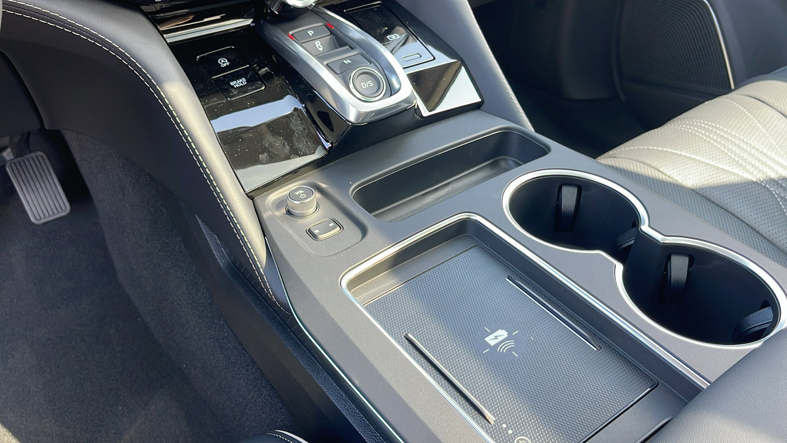 New 2026 Acura MDX SH-AWD w/ Advance Package image 18