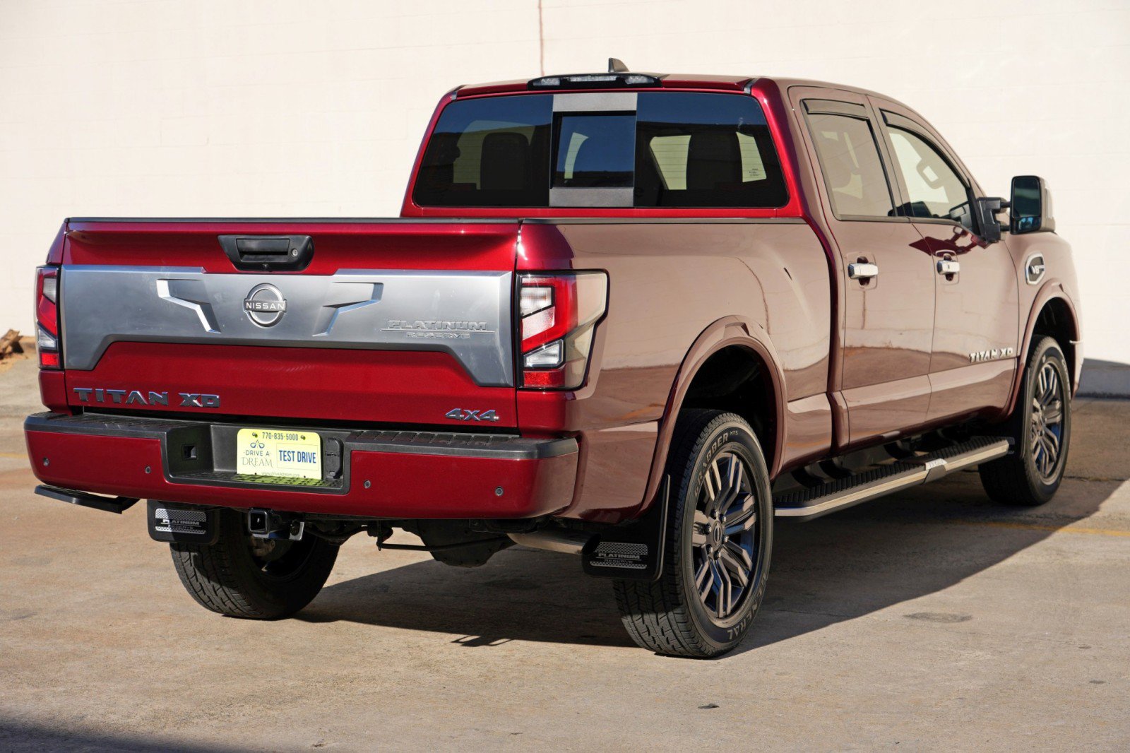 Used 2023 Nissan Titan Platinum Reserve w/ Moonroof Package AWD/4WD image 55