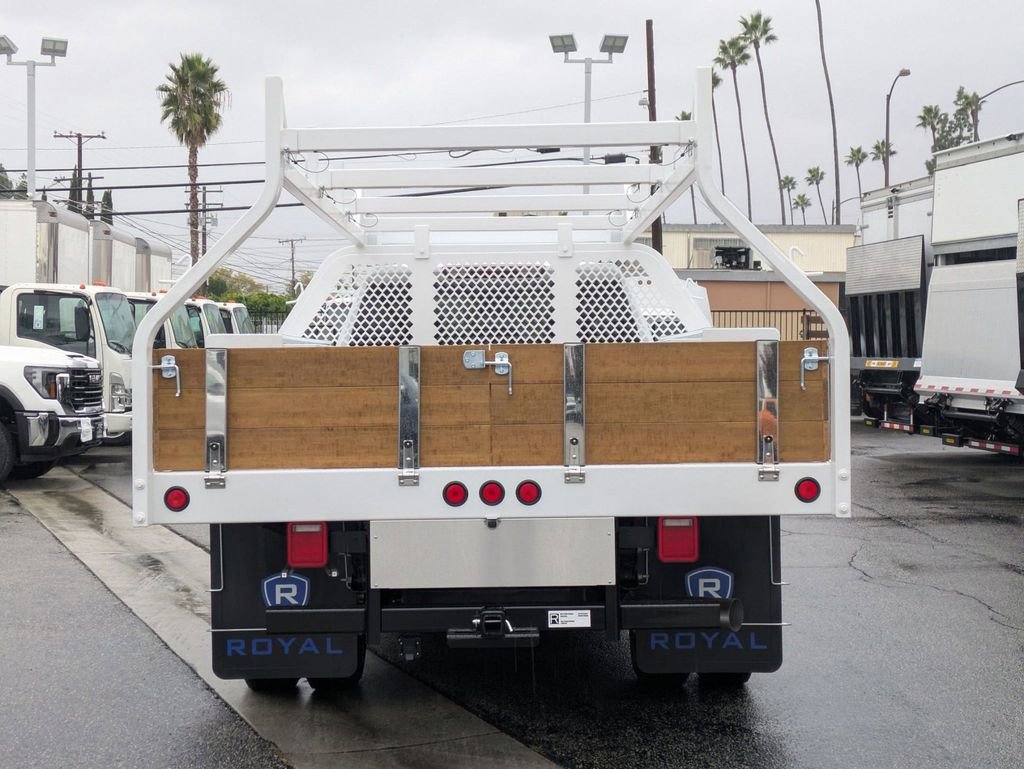 New 2026 GMC Sierra 3500 Pro w/ Convenience Package image 8