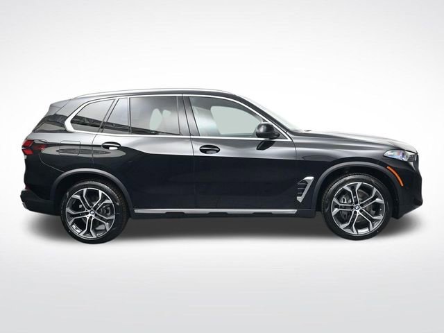New 2026 BMW X5 xDrive40i AWD/4WD image 3