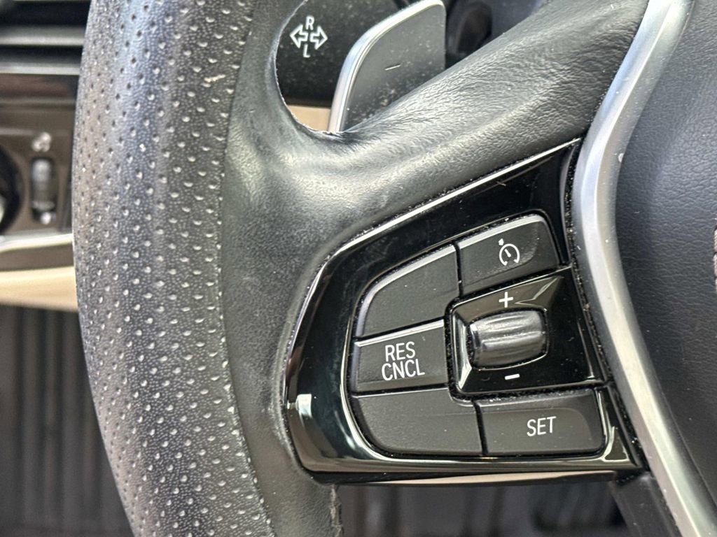 Used 2019 BMW 530i w/ Convenience Package image 25